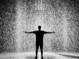 When-Fall-The-Silver-Liquid-Drops