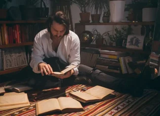 Can Reading Books Improve Your Personality