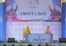 “Queen of literature festivals” says the Murty family about the Jaipur Literature Festival Sudha Murty and Akshata Murty Storizen Magazine