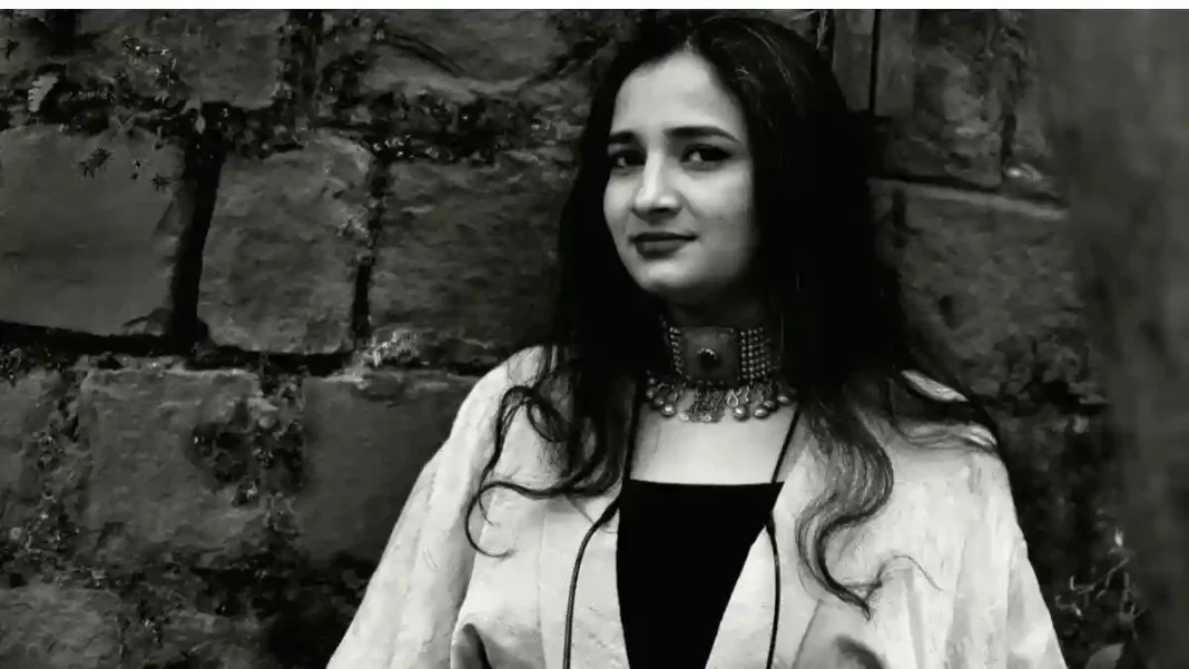 Mehak Jamal, Author Loal Kashmir