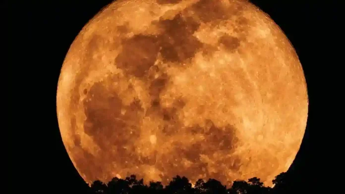 Hunter’s Moon in Taurus (October 25 - 26, 2026)